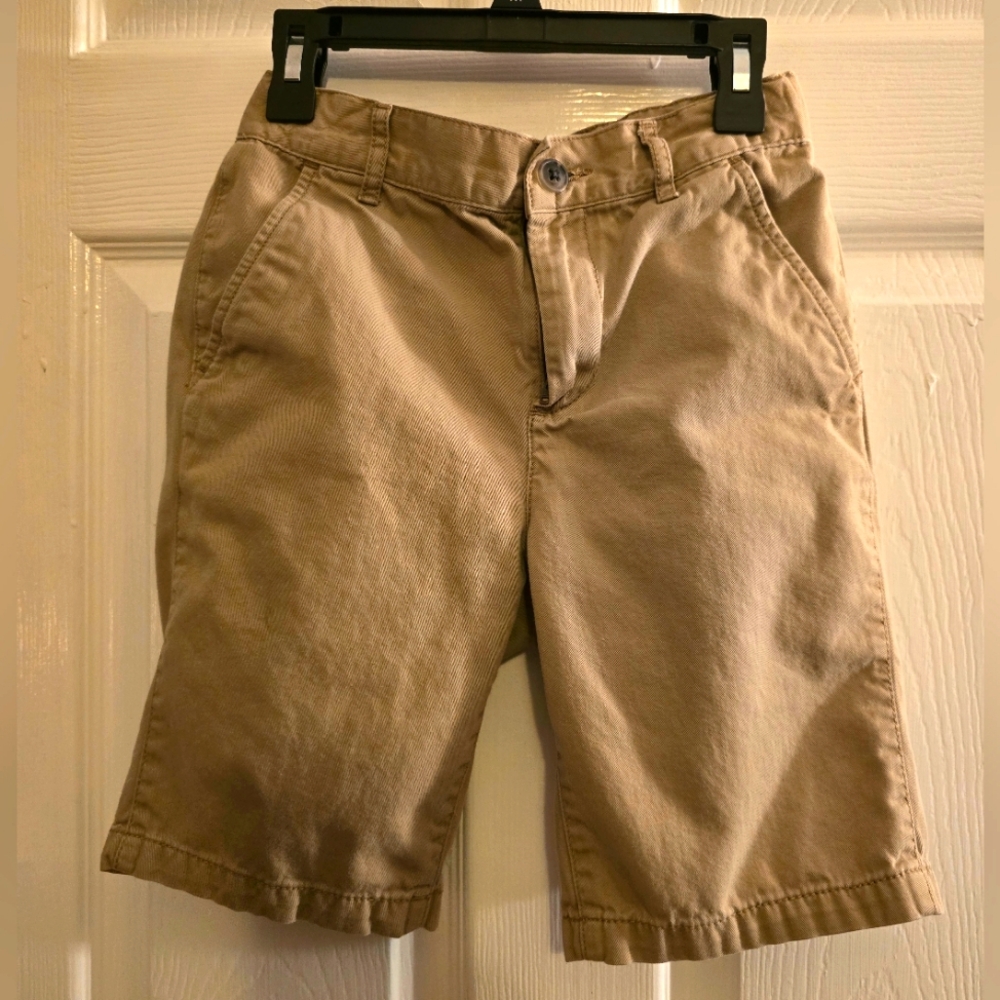 Children's Place boys dark khaki shorts, size 10